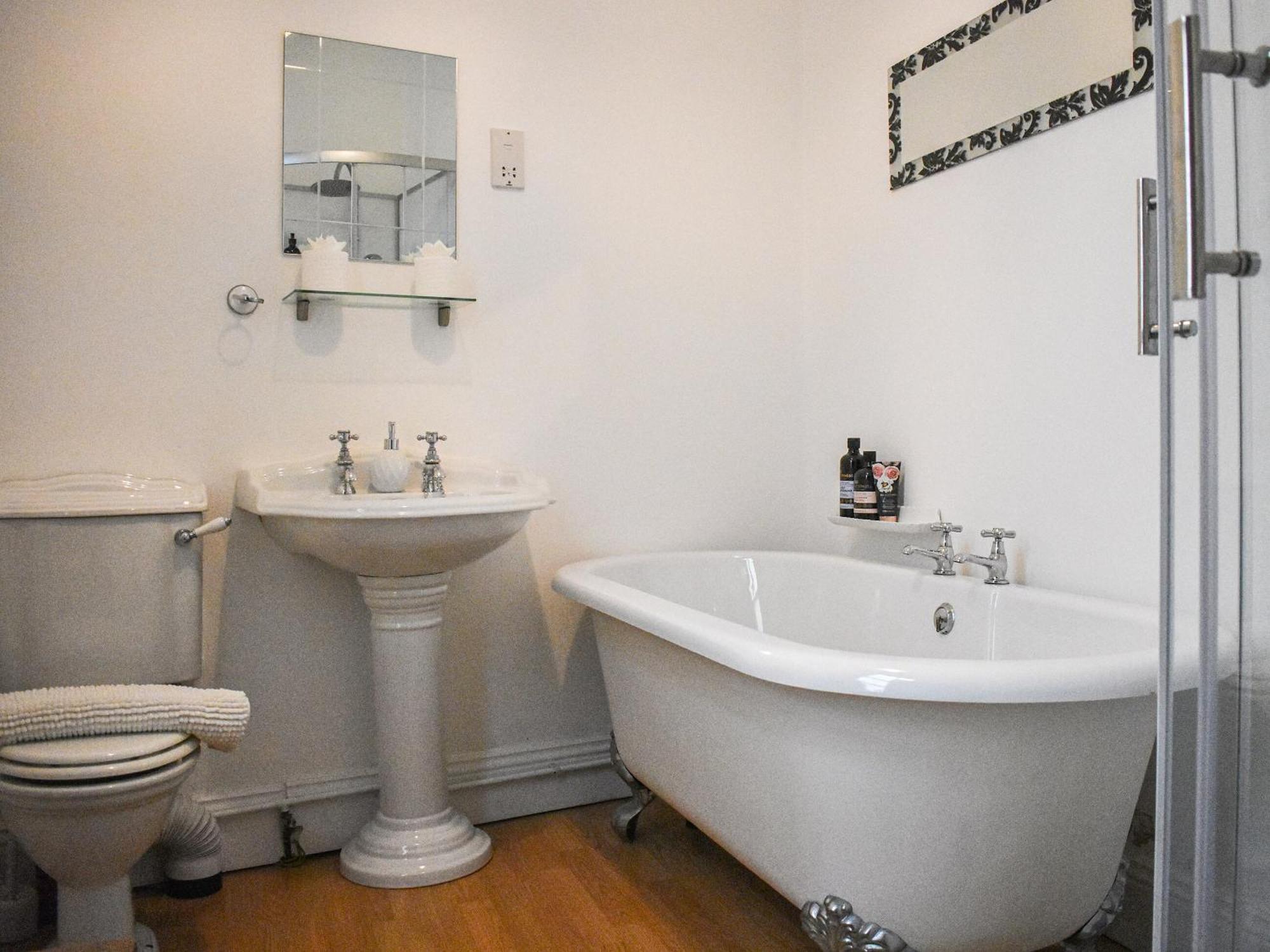 Stanton House - Abbey View Villa Whitby Bagian luar foto